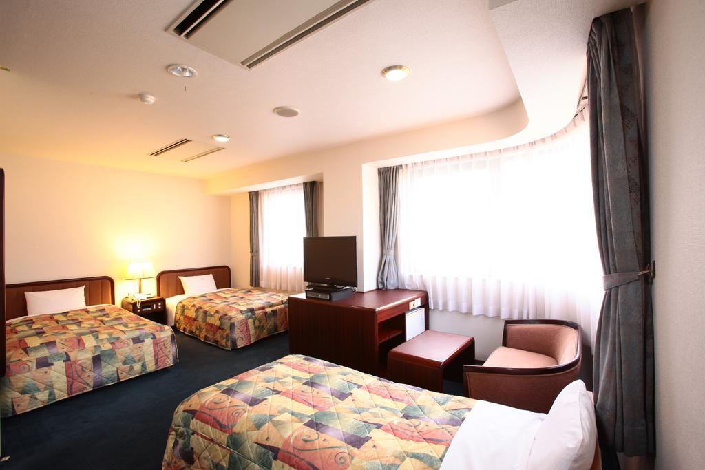 Hotel Ermou Regency Numazu Værelse billede